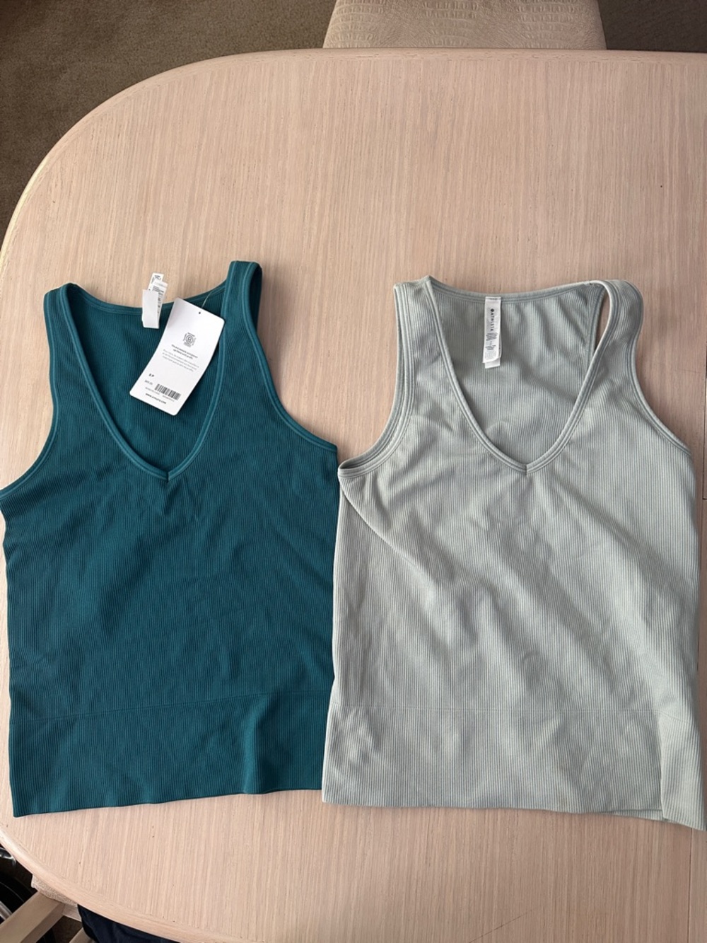 Athleta Ribbed V-Neck set 2 Tanks Top - Teal